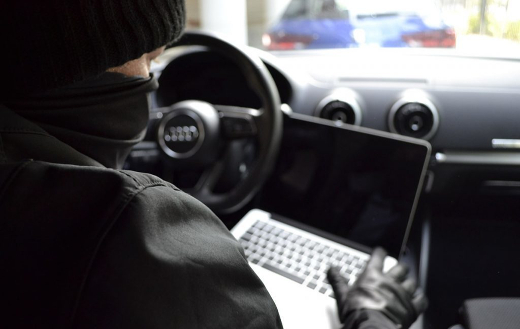 10 handige tips om autodiefstal of -inbraak te voorkomen