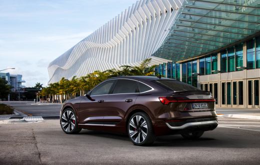 Facelift Audi e-tron: de Audi Q8 e-tron